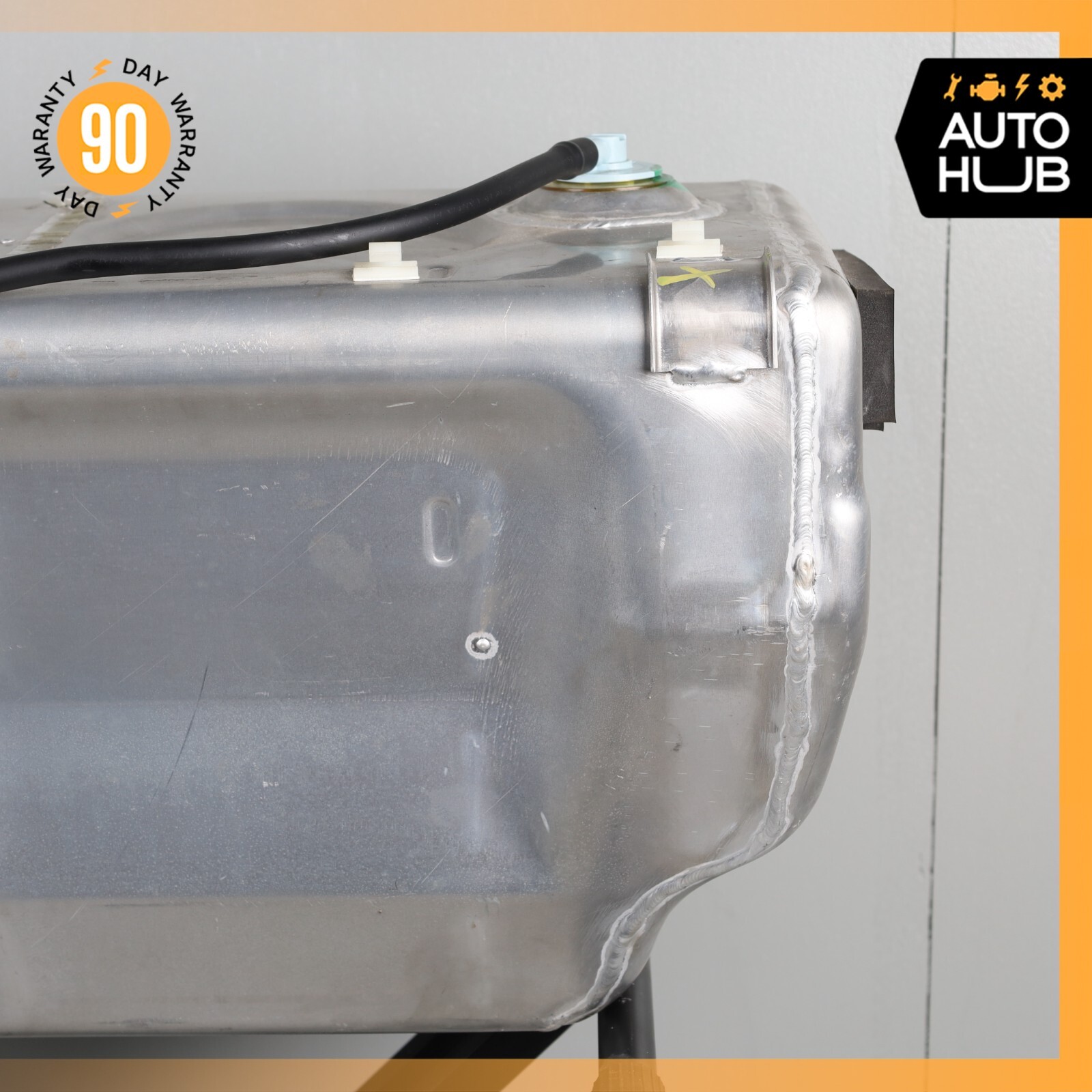 08-18 Maserati GranTurismo S M145 Gas Fuel Tank Reservoir Assembly OEM 56k