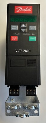 Danfoss Frequenzumrichter VLT2800 / VLT2805PT4B20STR1DBF00A00C0 / 1.1 kVA