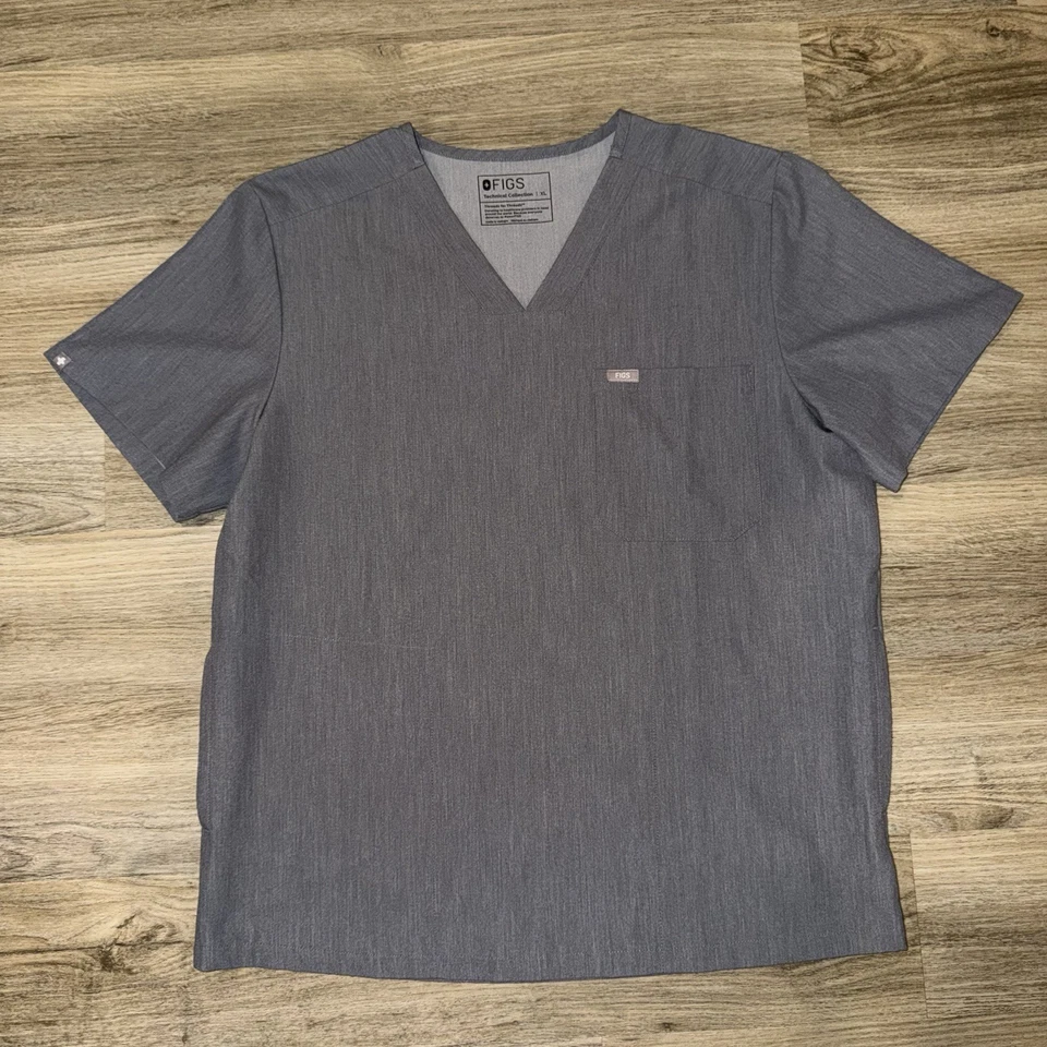 Figs Men’s Graphite Chisec Three-Pocket Scrub Top Size XL  - Image 2 of 4