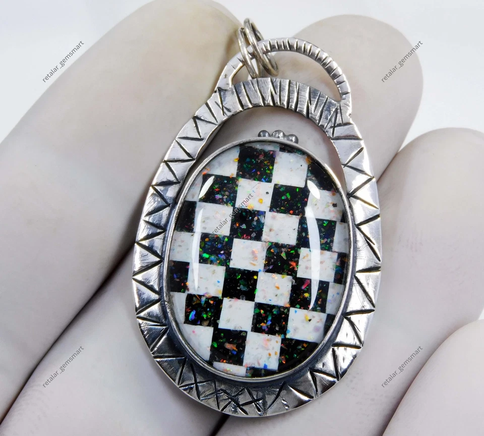 Hermoso colgante de plata de ley 925 de 45,70 quilates de ópalo australiano con piedras preciosas Foto 2 de 4