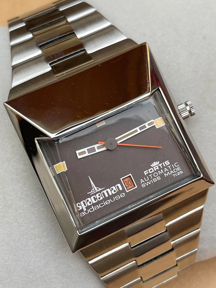 Fortis Spaceman Avdacievse Automatic 25 Jewels Swiss Men's Watch - Image 2 of 4