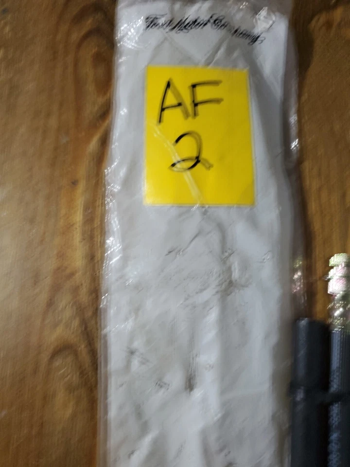 Manguera flexible de freno trasero Ford E150 1992-07 OEM F2UZ-2282-A 1992-07 Foto 4 de 4