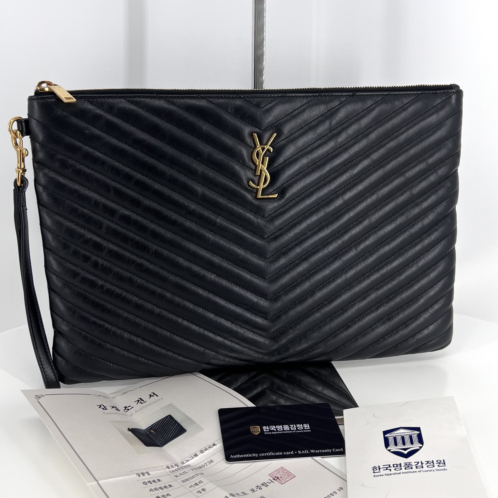 Borsa pochette grande Saint Laurent Matelassé nera 440222 140472087