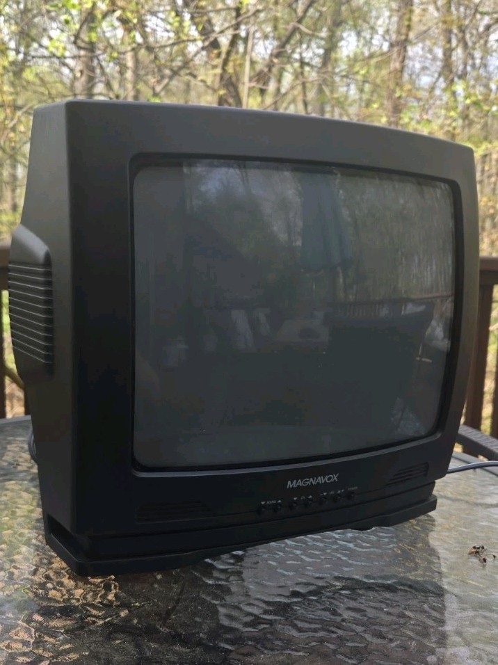 Magnavox 13 Vintage CRT TV Retro Gaming TV