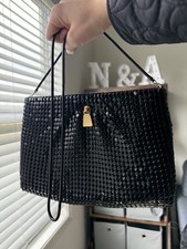 Vintage Black Metal Mesh Shoulder/Crossbody Bag Clutch SnapClosure Gold Hardware