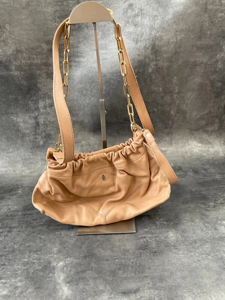 Sac à main Ba&sh June cuir camel Chaîne dorée bandoulière baguette - Photo 2/4