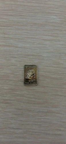 1 Gram .999 Fine Silver Hippo Bar!