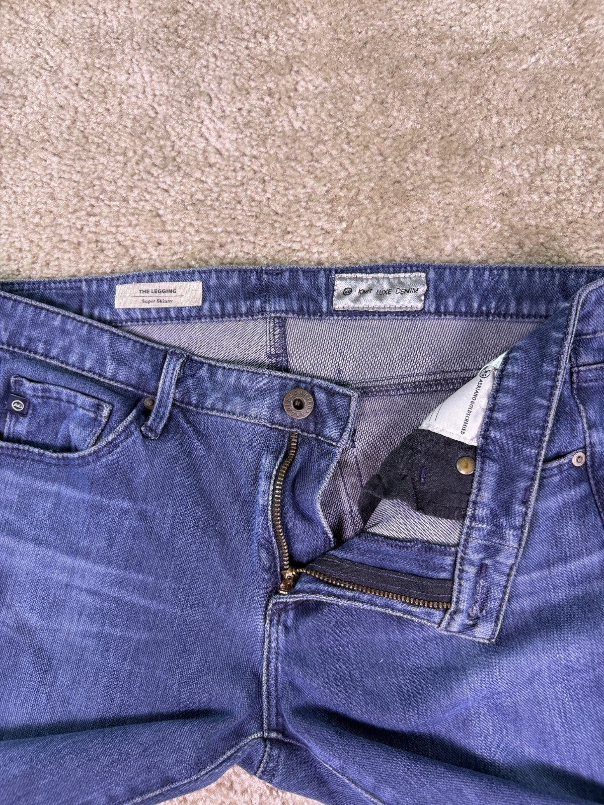 AG Adriano Goldschmied The Legging Super Skinny Knit Lux Denim Jeans Sz 28R E960