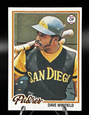 Dave Winfield San Diego Padres Hall of Fame 1978 Topps MLB Baseball Card #530