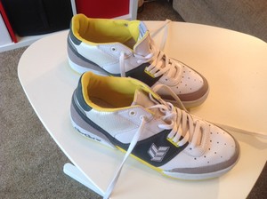 mens black and yellow trainers