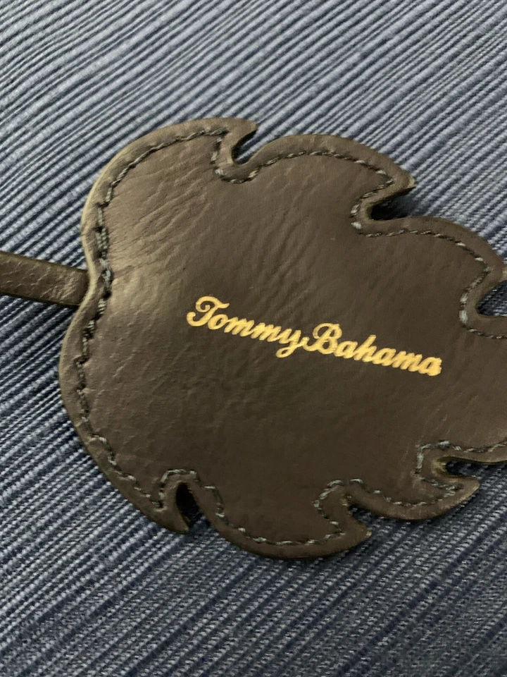 Tommy Bahama Tote Siesta Key Waterproof Striped large NWOT Preowned - Image 4 of 4