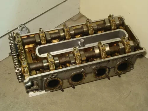 Zylinderkopf BMW E38 /E39 735i 1702389 links