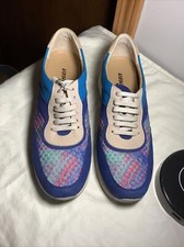 Vaneli Sport Women s Sneakers 9W EUC Blue Multi