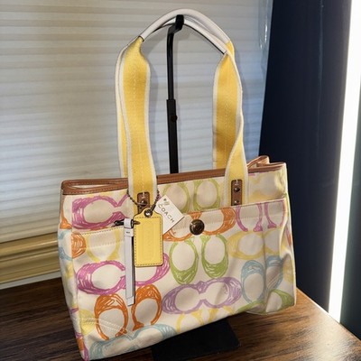 COACH トートバッグ Vintage Coach F10674 Hamptons Signature Scribble Multicolor Tote