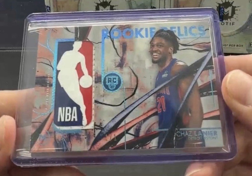 2025-26 Topps Motif Basketball Chaz Lanier Player Worn Logoman 1/1 view 2