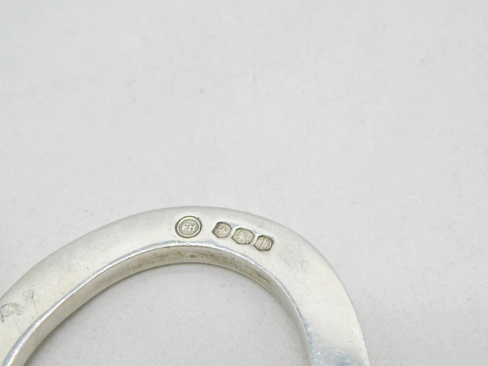 Pair of Sterling Silver Novelty Horseshoe Napkin Ring Vintage 1971 Sheffield — 第 4/4 张图片