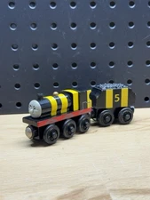 Thomas & Friends Wooden Railway Train Engine Busy As A Bee James Buzz Buzz