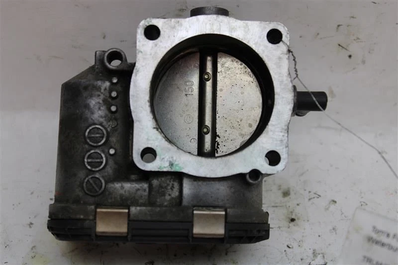 CUERPO ACELERADOR Beetle Jetta Golf 99 00 01 02 03 04 05 06 06A133062C 725720 Foto 4 de 4