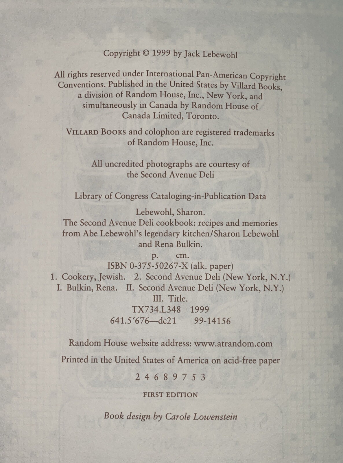 The Second Avenue Deli Cookbook : Recipes and Memories from Abe Lebewohl's...