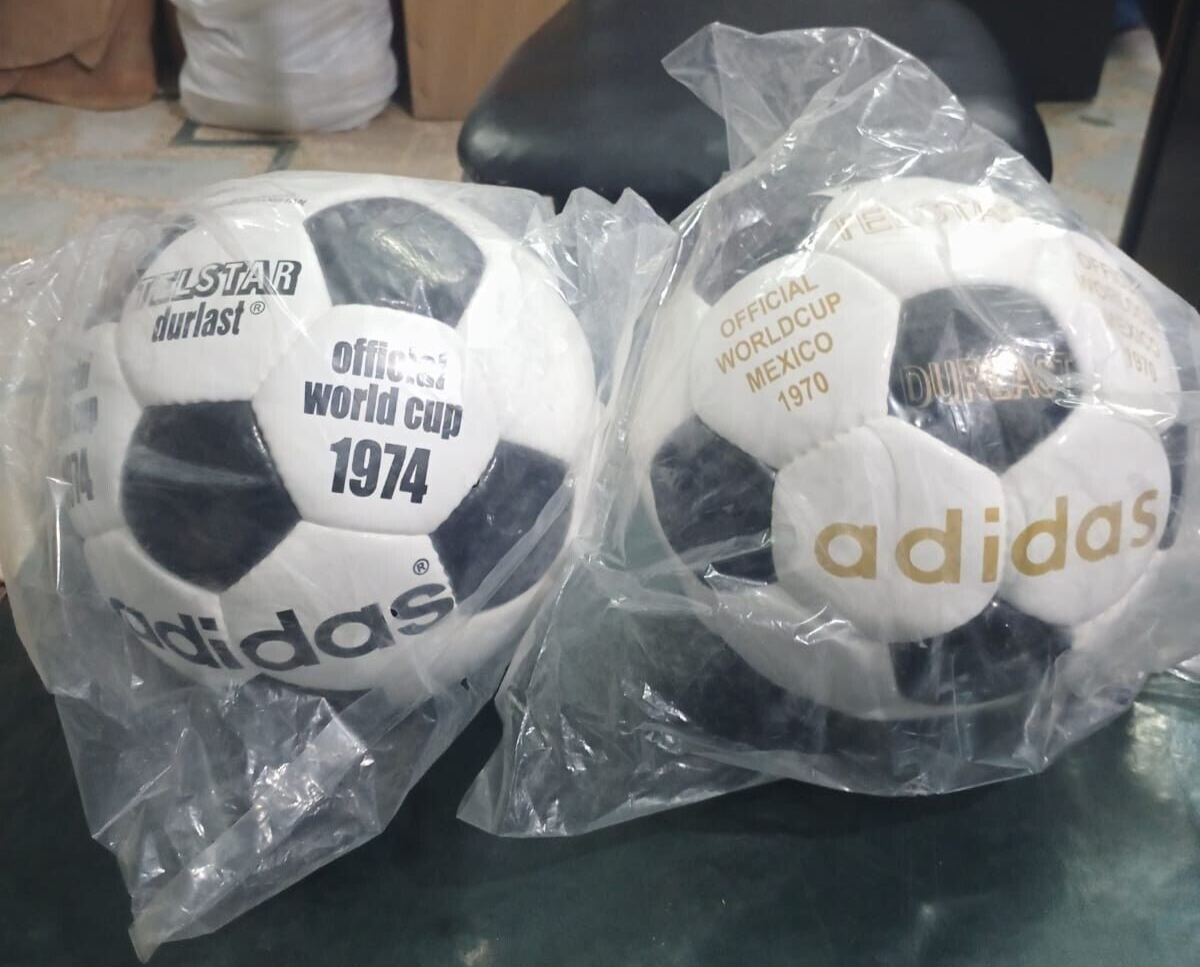 2X Adidas TELSTAR DURLAST FIFA W.C 1970/1974 Mexico Official Match