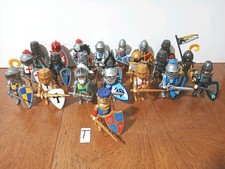 PLAYMOBIL - 20 GEMISCHTE BESTE RITTER UND 1 KÖNIG