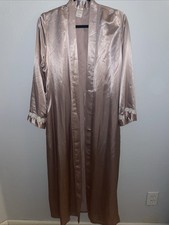 Gilligan Omalley Glossy ROBE SATIN Shiny Nude Hue Long Lace Trim Woman s S/M