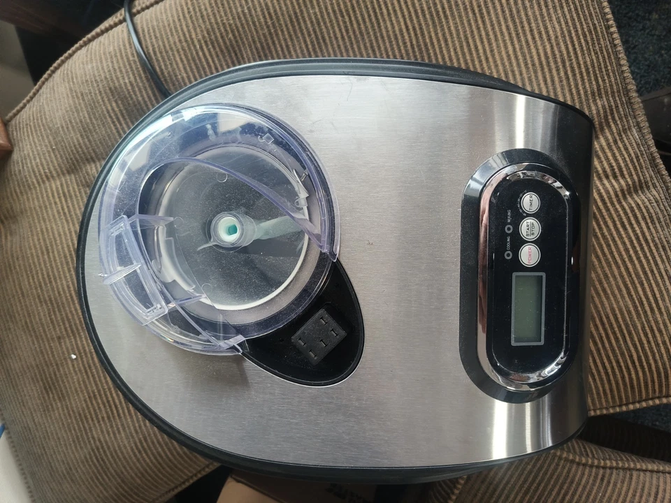 Профессиональная машина для приготовления мороженого замороженного йогурта Klarstein Sweet Dreams 1,5 л - Изображение 4 из 4