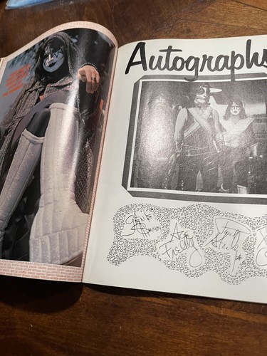 KISS Aucoin 1978 Kiss Meets the Phantom Magazine Vintage - Picture 8 of 15