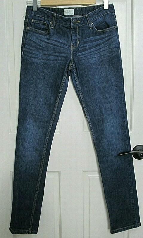 Aeropostale Bayla Skinny Jeans Women 5/6 30x31 Dark Distressed Stretch 126-24324