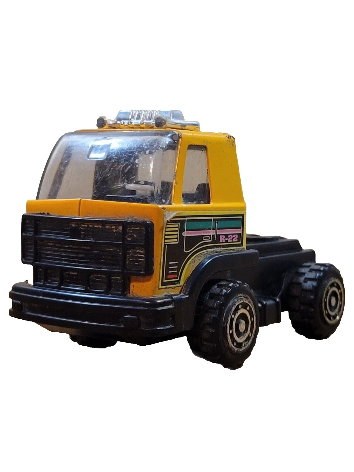 Pressed Steel 1:18 Scale Vintage Manufacture Diecast Cars, Trucks & Vans