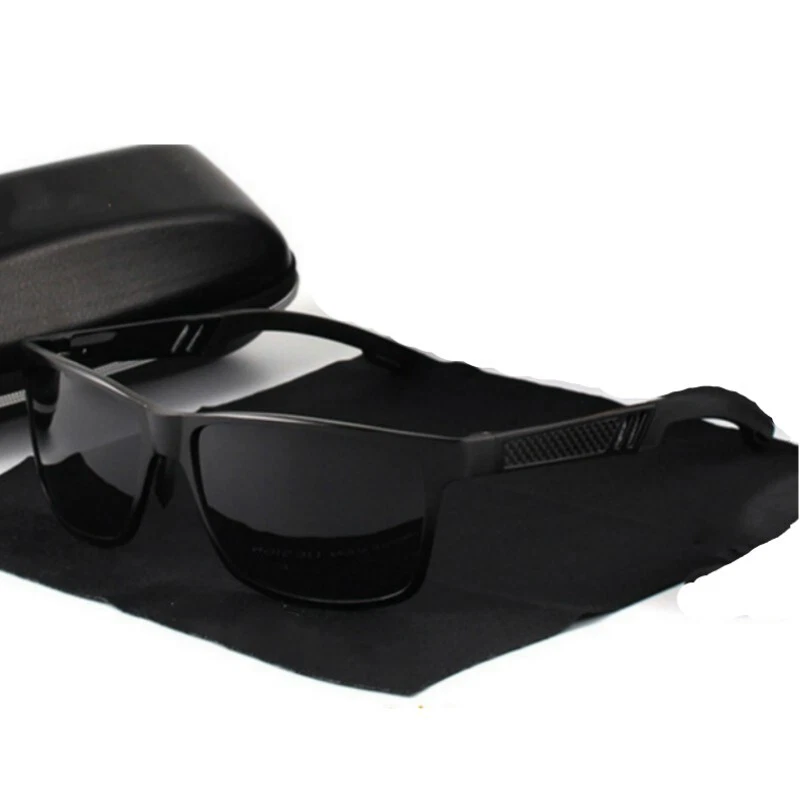 Gafas de sol fotocromáticas polarizadas HD de aluminio para hombres Gafas para conducir Gafas cuadradas Foto 3 de 4