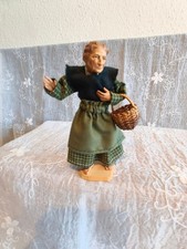 Heide original Krippenfigur &auml;ltere B&auml;uerin mit Korb 14cm Lajon - Gr&ouml;den S&uuml;dtirol