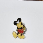 Mickey Mouse - Classic Pose Disney Pin 158450 — photo 1