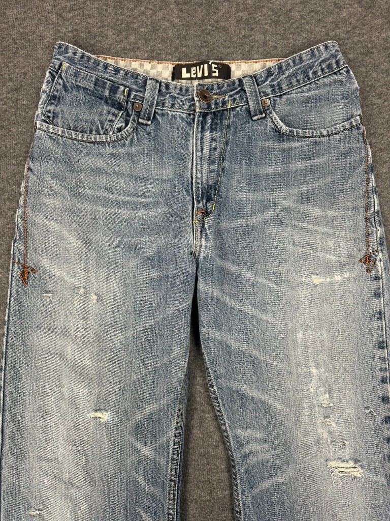 Picture 2 of 21