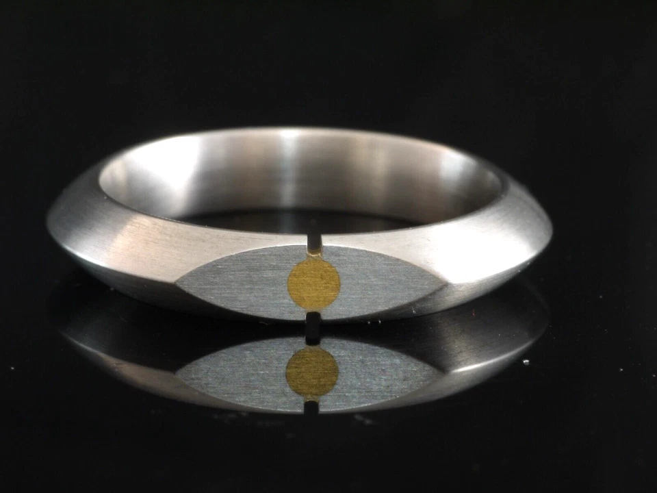 Ring Edelstahl mit 750 Gelbgold Punkt Gr 60 Marke Ernstes Design ca 4 mm breit - Bild 1 von 1