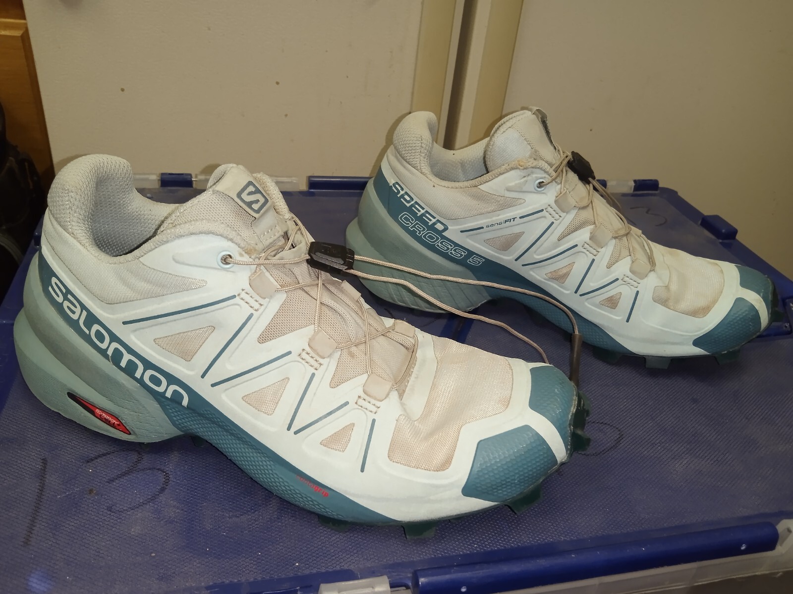 Scarpe da trekking Salomon Speedcross 5 da donna taglia Us 6 5 trail running blu acqua