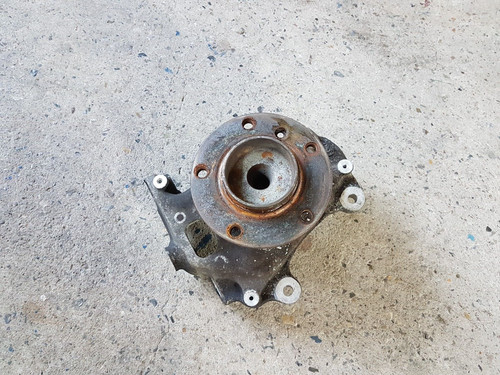 BMW 5er E60 E61 Schwenklager Radträger Radnabe vorne links 6760953