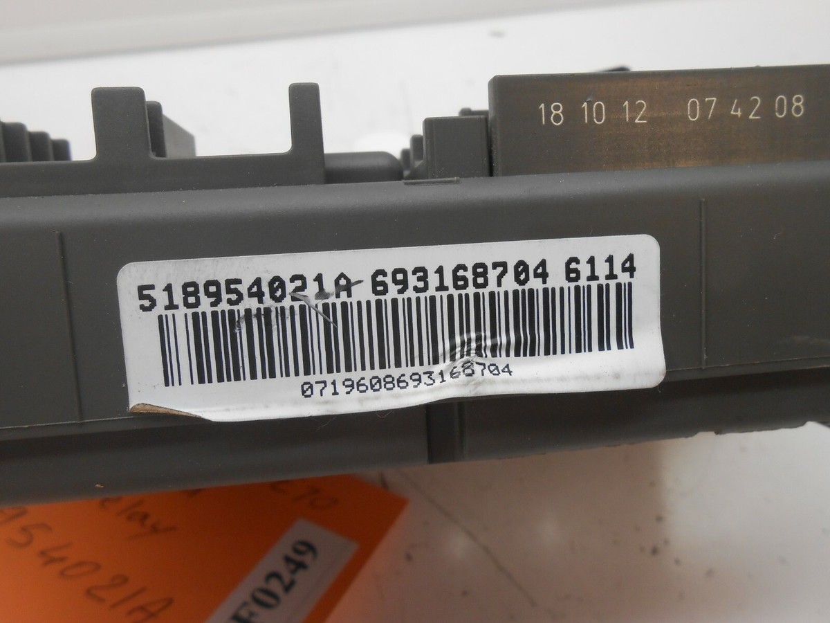 bmw x5 e70 cigarette lighter fuse 2009-11 BMW X5 E70 Rear Trunk Lid Fuse Box Relay 518954021A TF0249