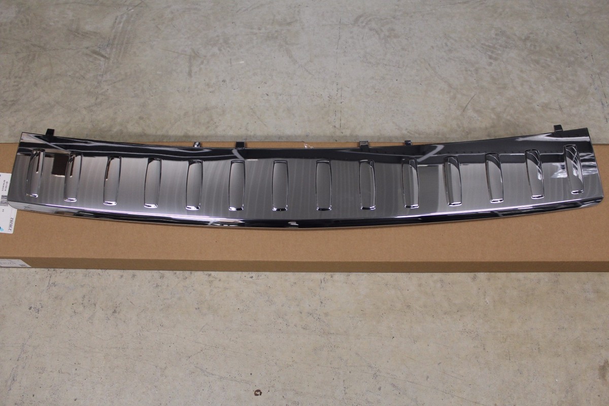 NEW Genuine Mercedes-Benz W166 ML Rear Bumper Silver Load Plate 