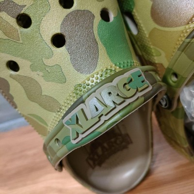 NEW- CROCS Men\'s Green Camouflage Sandals m9 w11 unisex Crocs XLARGE Classic Clog CAMO US Shoes Size M9W11 Green  main image 3