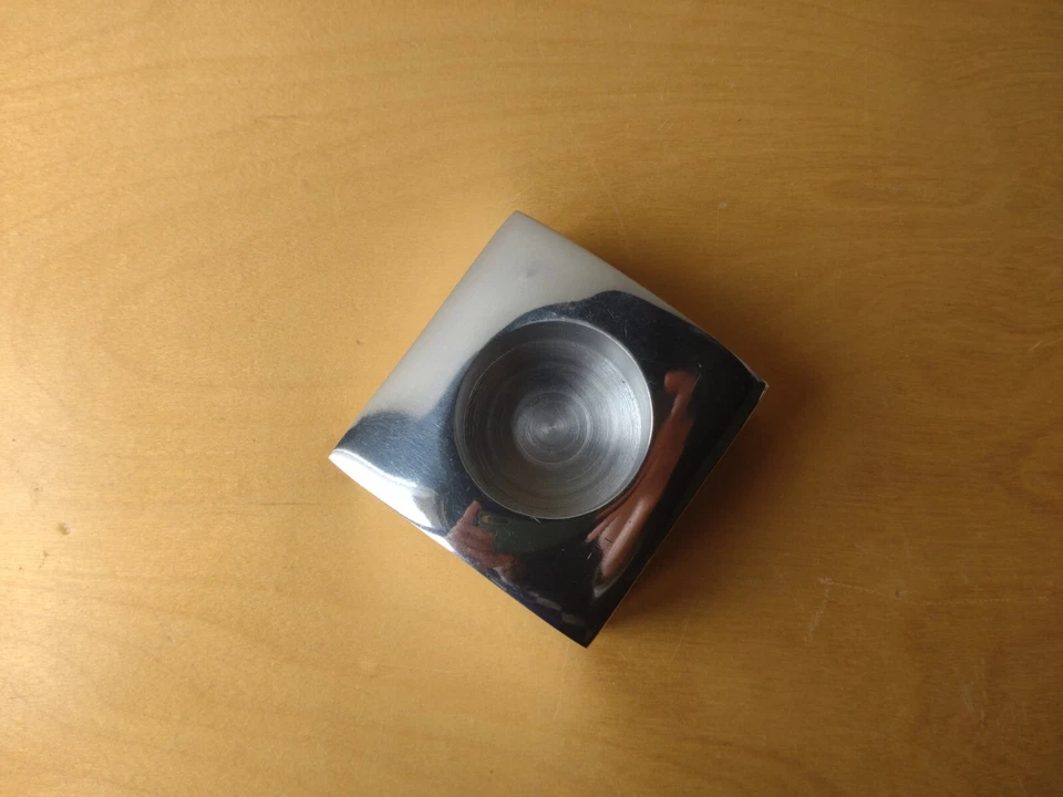 Portacandele quadrato in alluminio - Immagine 4 di 4