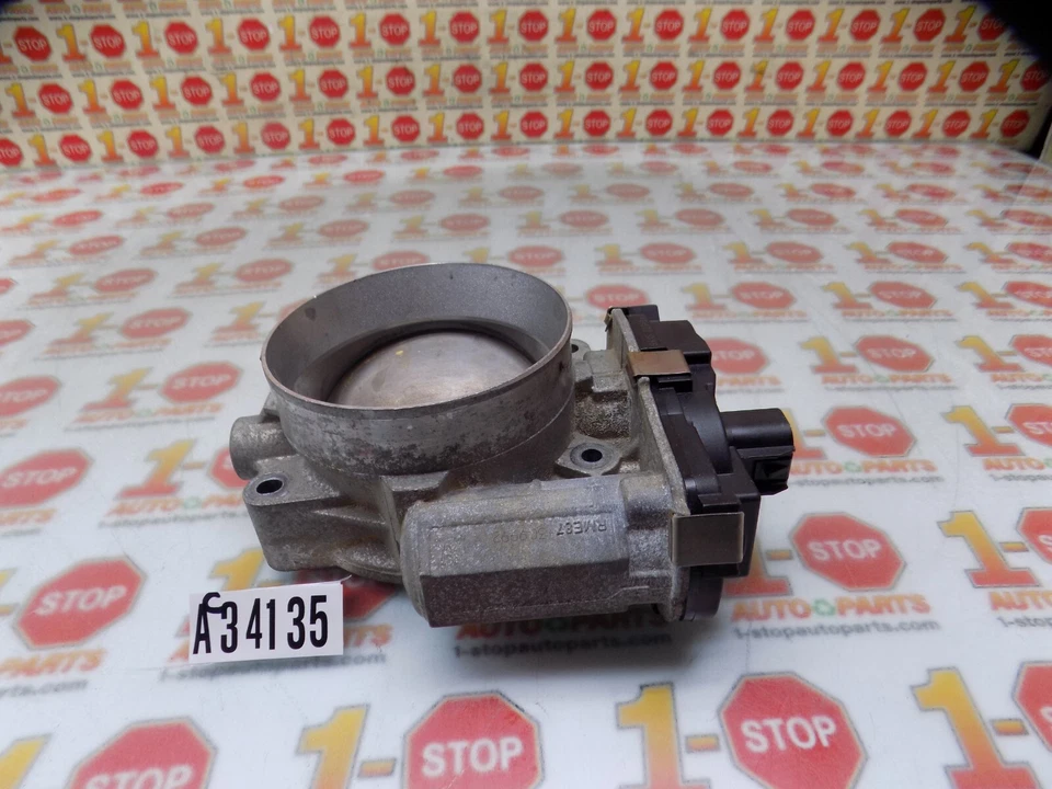 2009-2014 GMC YUKON THROTTLE BODY 12629992 OEM Foto 3 de 4