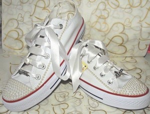 ivory converse wedding