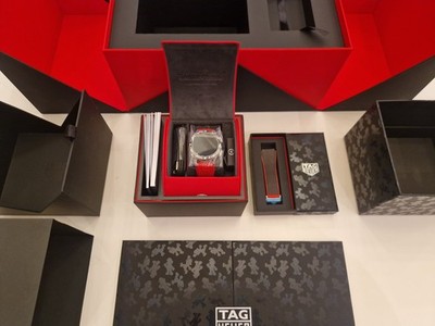 TAG HEUER Connected Super Mario Smart Watch BRAND NEW Never Worn