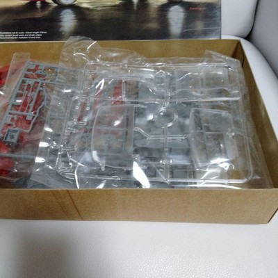 Fujimi 1/24 Nissan Fairlady 300ZX Low Profile 18inch Plastic Model