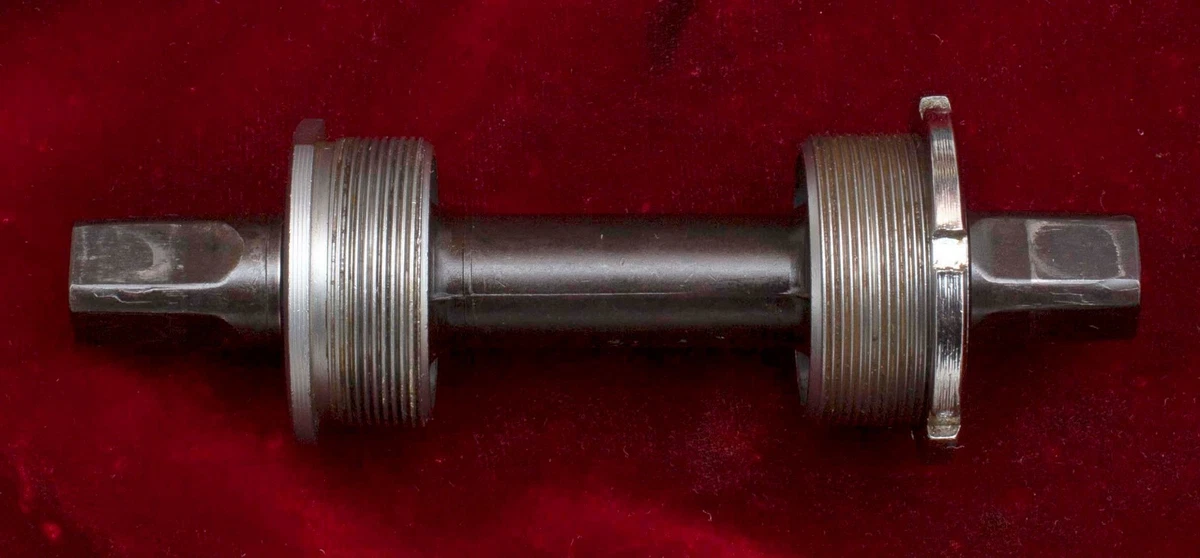 Tange Square Taper-JIS Bicycle Bottom Brackets 68 mm Shell Width