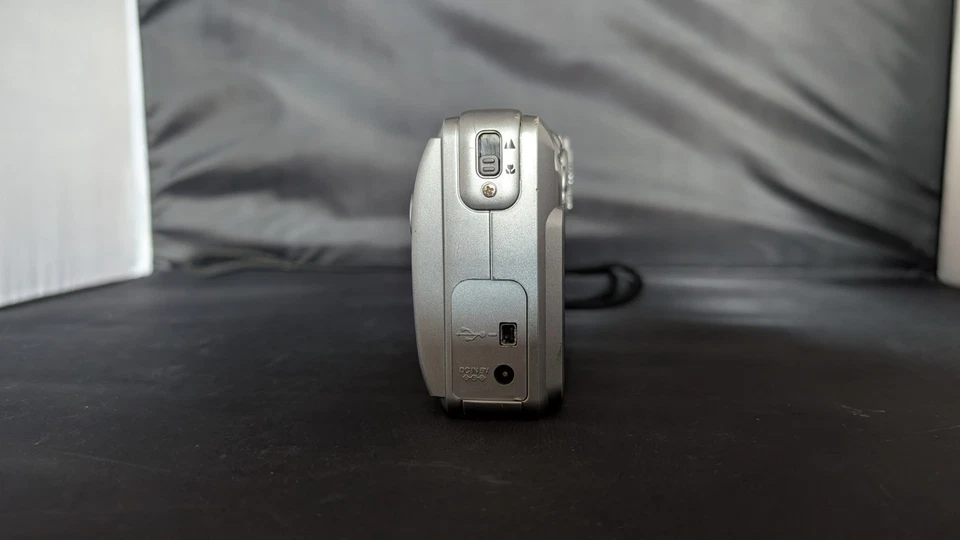 Fujifilm FinePix 1300, photo 4 of 5