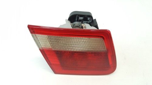 BMW 3er E46 -  Rückleuchte Heckleuchte Rücklicht  links  8368759