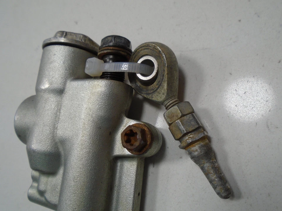 KTM SX-F 250 2008 freno trasero cilindro maestro (B) 08 SXF250 SXF Foto 3 de 4