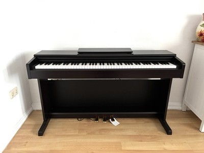 Yamaha YDP-145 Arius Digitalpiano - Wie neu - 88 gewichtete Tasten - NP 1.200 
